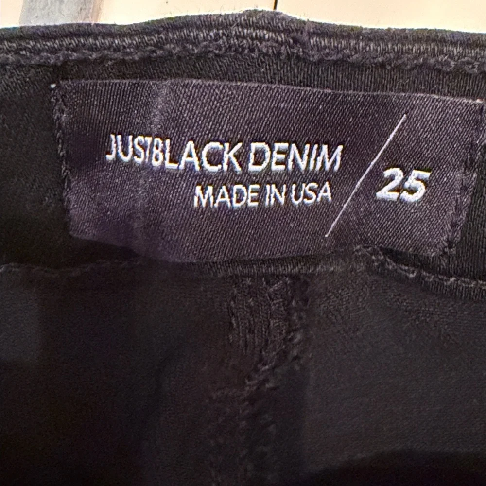 Just Black Women's High-Rise Black Crop Flare Jeans - Picture 2 of 9